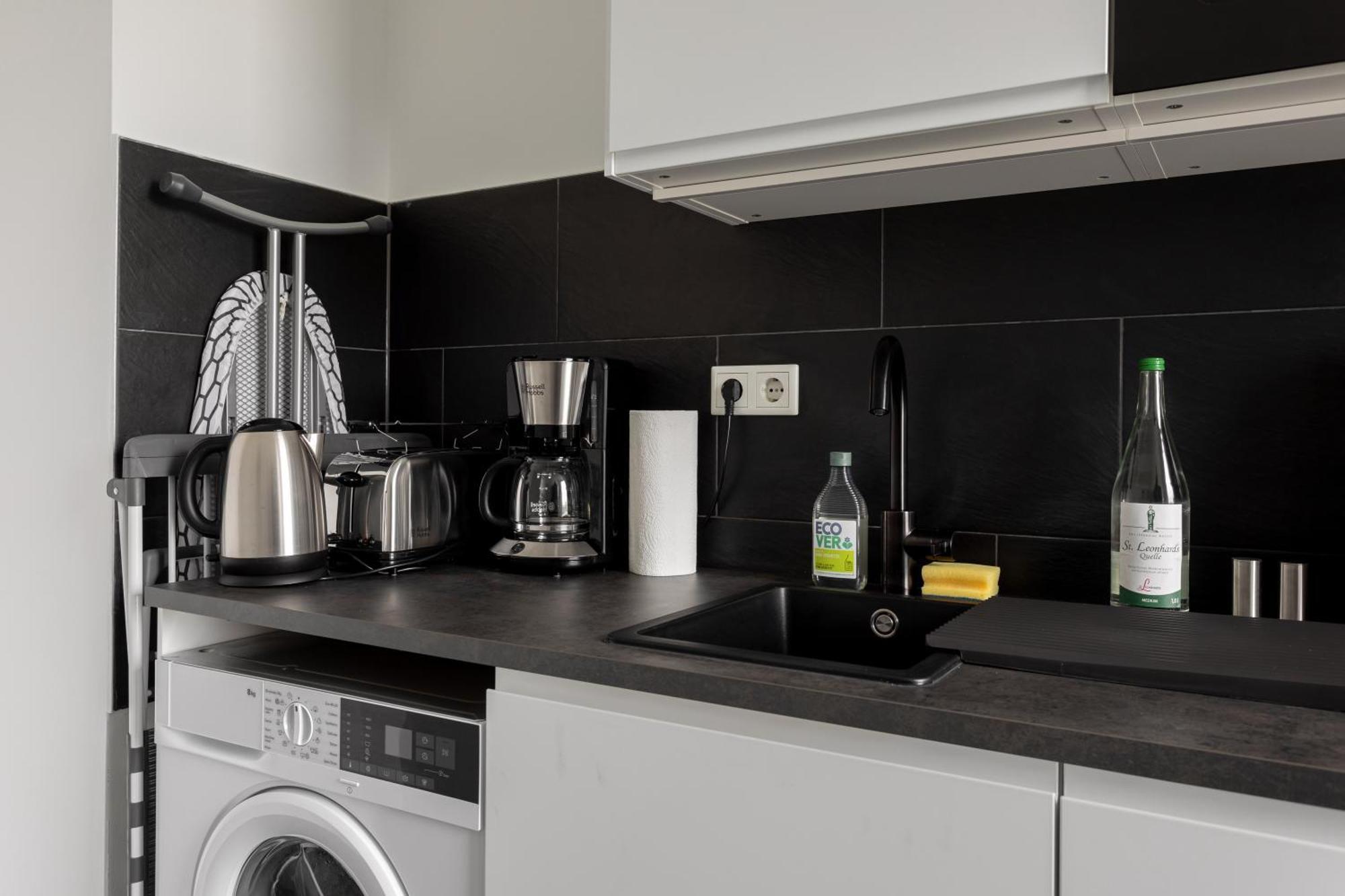 Global Living - Design Apartments I Terrace I Kitchen I Smart-Tv I Parking Space I Muenchen Εξωτερικό φωτογραφία
